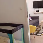 Apartmán Near Shooping Center, 6 Guests Berlín